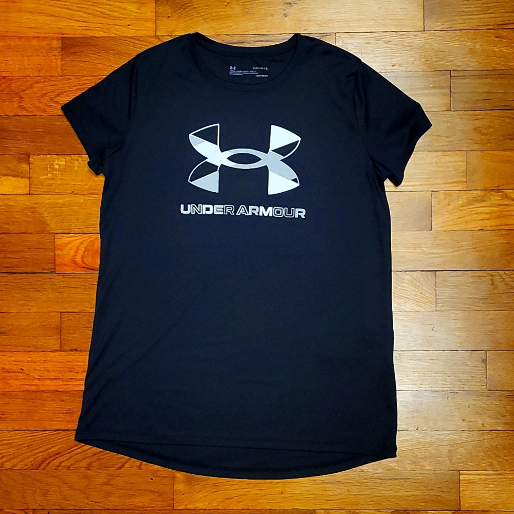 Girls Large Under Armour Shirt